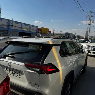 تویوتا RAV4 مدل 2025 - 65,000 کیلومتر